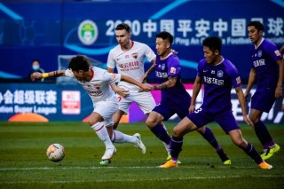 包含天津泰达队长王永珀：带领球队冲击亚冠名额，不放过任何机会的词条